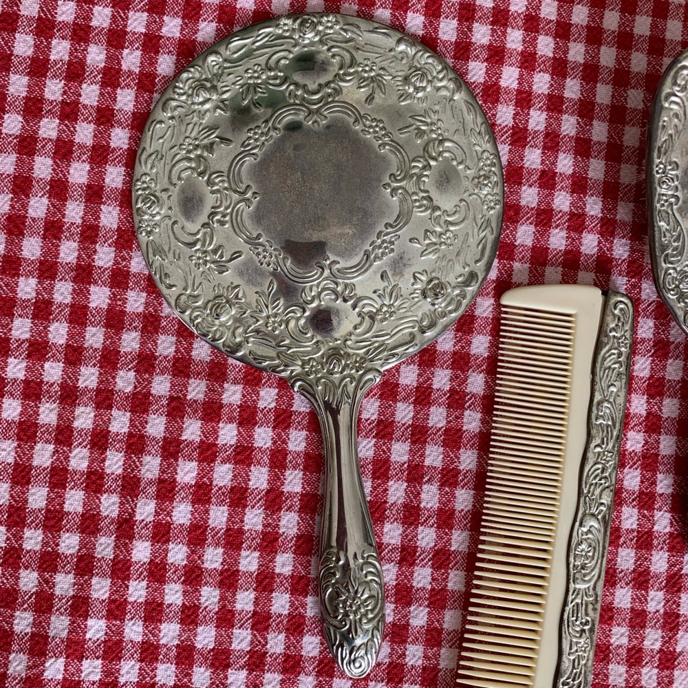 Vintage Silver Mirror Brush Comb Dresser Set - Picture 3 of 7